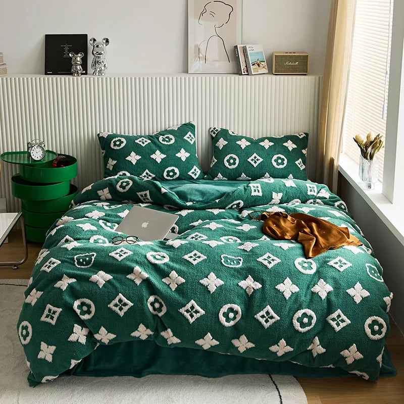 Kelzarro™ Premium Jacquard Bedding Set – Embroidered Floral Duvet Cover with Pillowcases