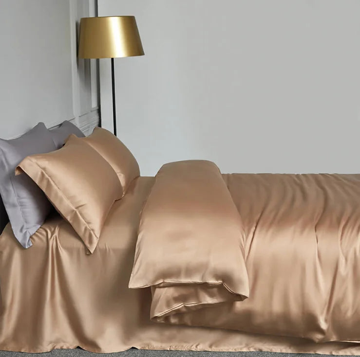 Kelzarro™ OEKO-TEX Certified 100% Silk Bedding Set – Premium Charmeuse Sheets
